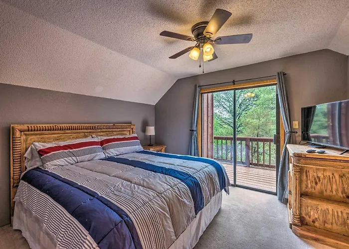 Rustic Ruidoso Cabin With Large Deck And Grill!
